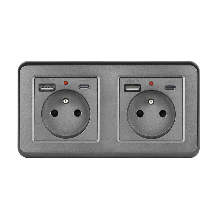 UNIC Elektrick zsuvka 2x (230V+USB+USB C 5V/2,1A) plast ed v rmeku 153mm