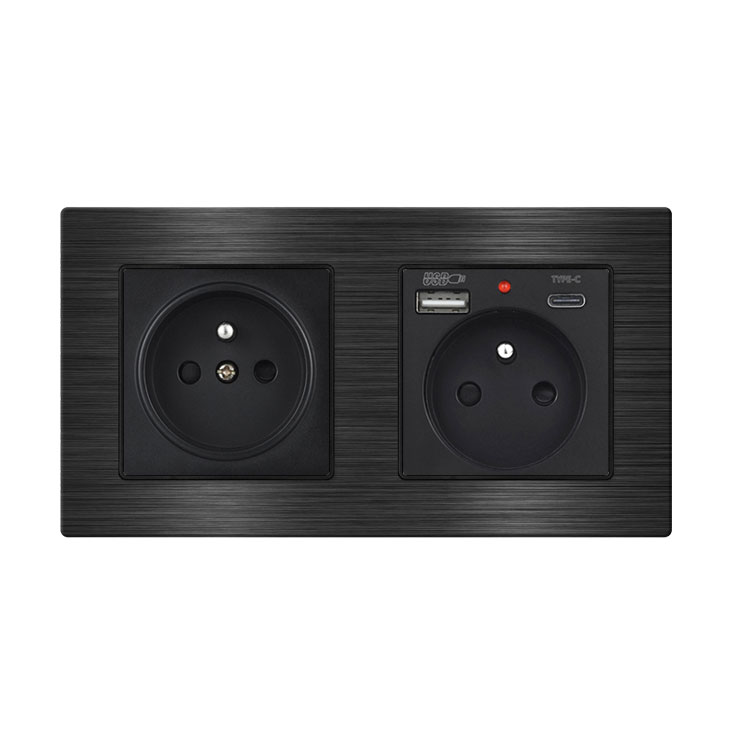 UNIC Elektrick zsuvka 2x230V+USB+USB C 5V/2,1A v rmeku 153mm slitina hlinku ern