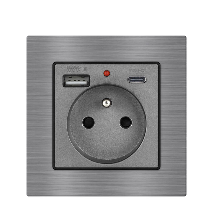 UNIC Elektrick zsuvka 230V+USB+USB C 5V/2,1A  ed v rmeku 82mm, slitina hlinku