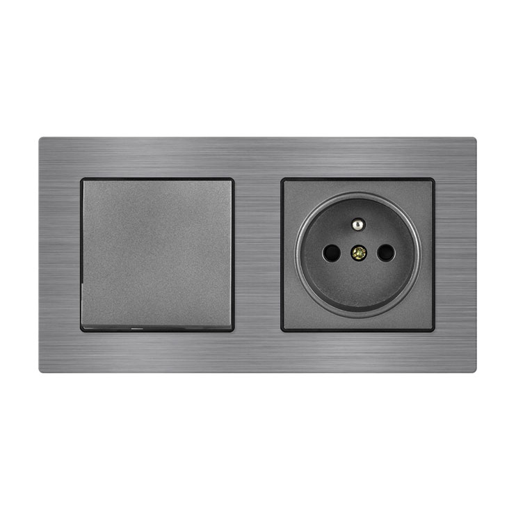 UNIC Elektrick zsuvka 230V + vypna jednoplov .1 v rmeku 153mm, slitina hlinku ed