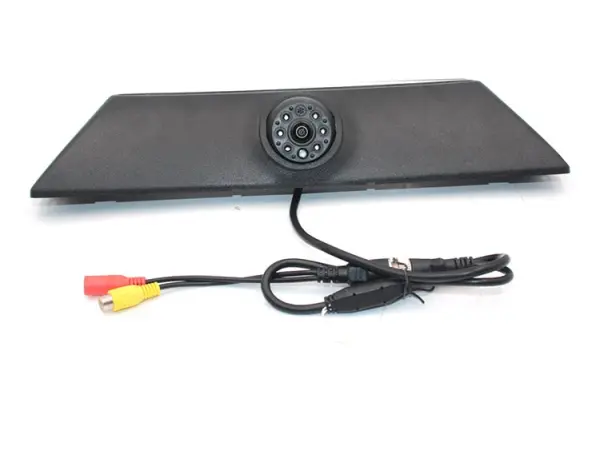 parkovaci kamera 4pin / cinch pro iveco daily 4 gen 2011-2014