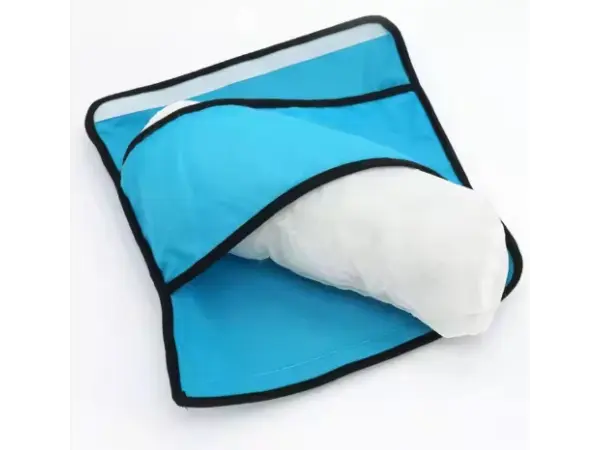 potah na bezpecnostni pas auta ruzovy