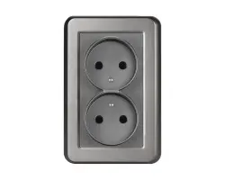 UNIC Elektrick� dvojz�suvka 2x230V �ed� plast - 128 K�